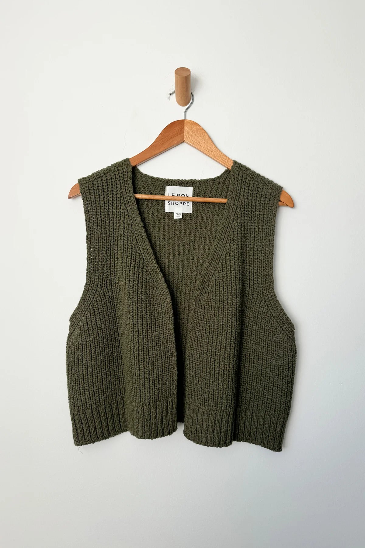 Granny Cotton Vest in Olive Green | Le Bon Shoppe