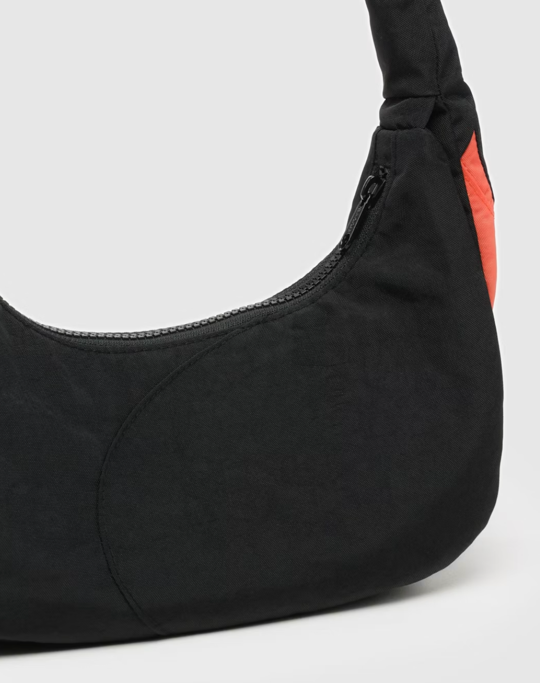 Swan Bag in Black | Baggu