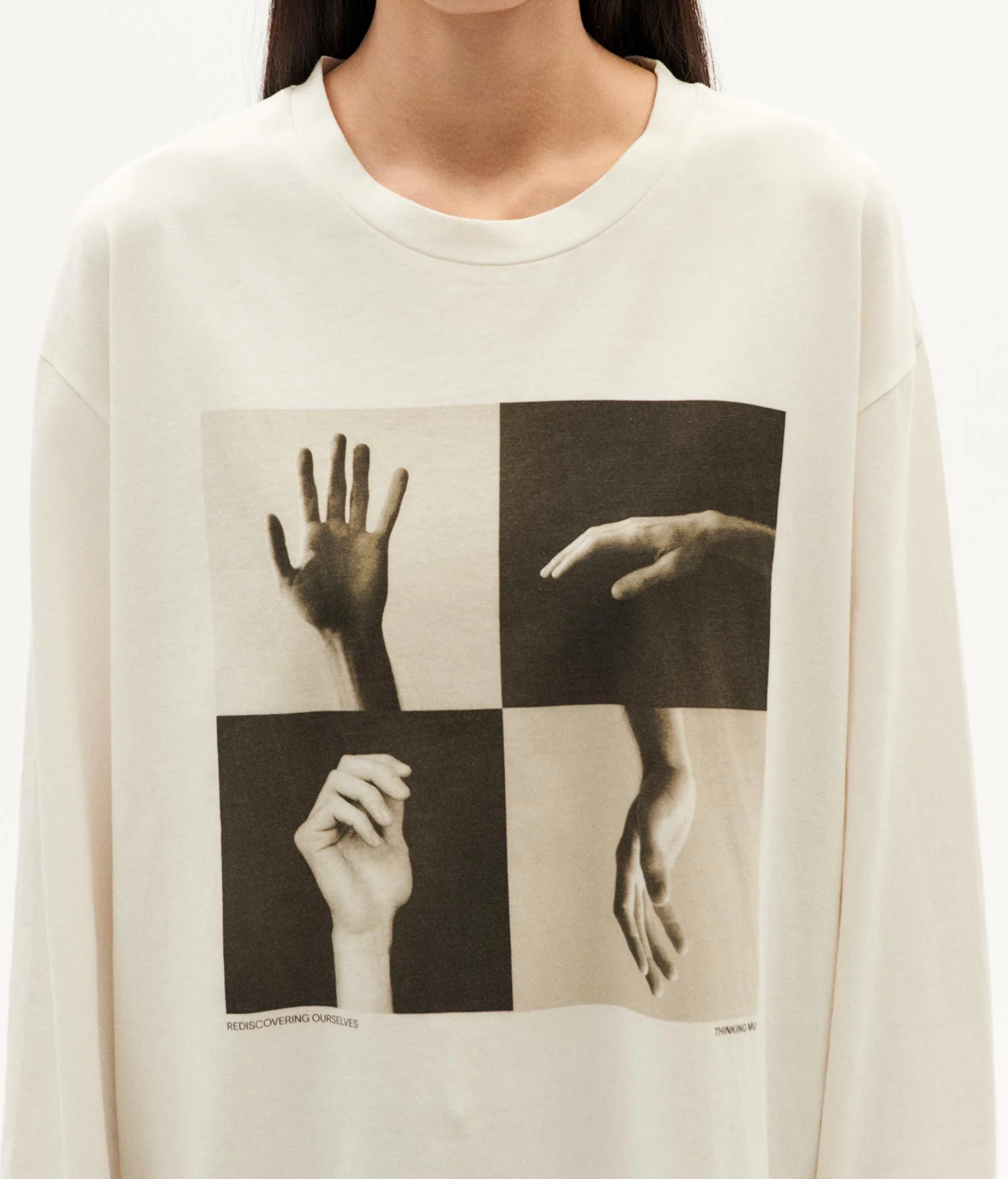 Emily Tee w/ Hands | Thinking Mu