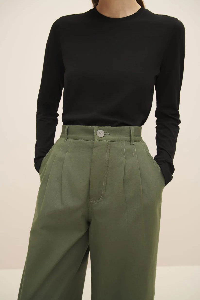 Felix Pant in Sage | Kowtow